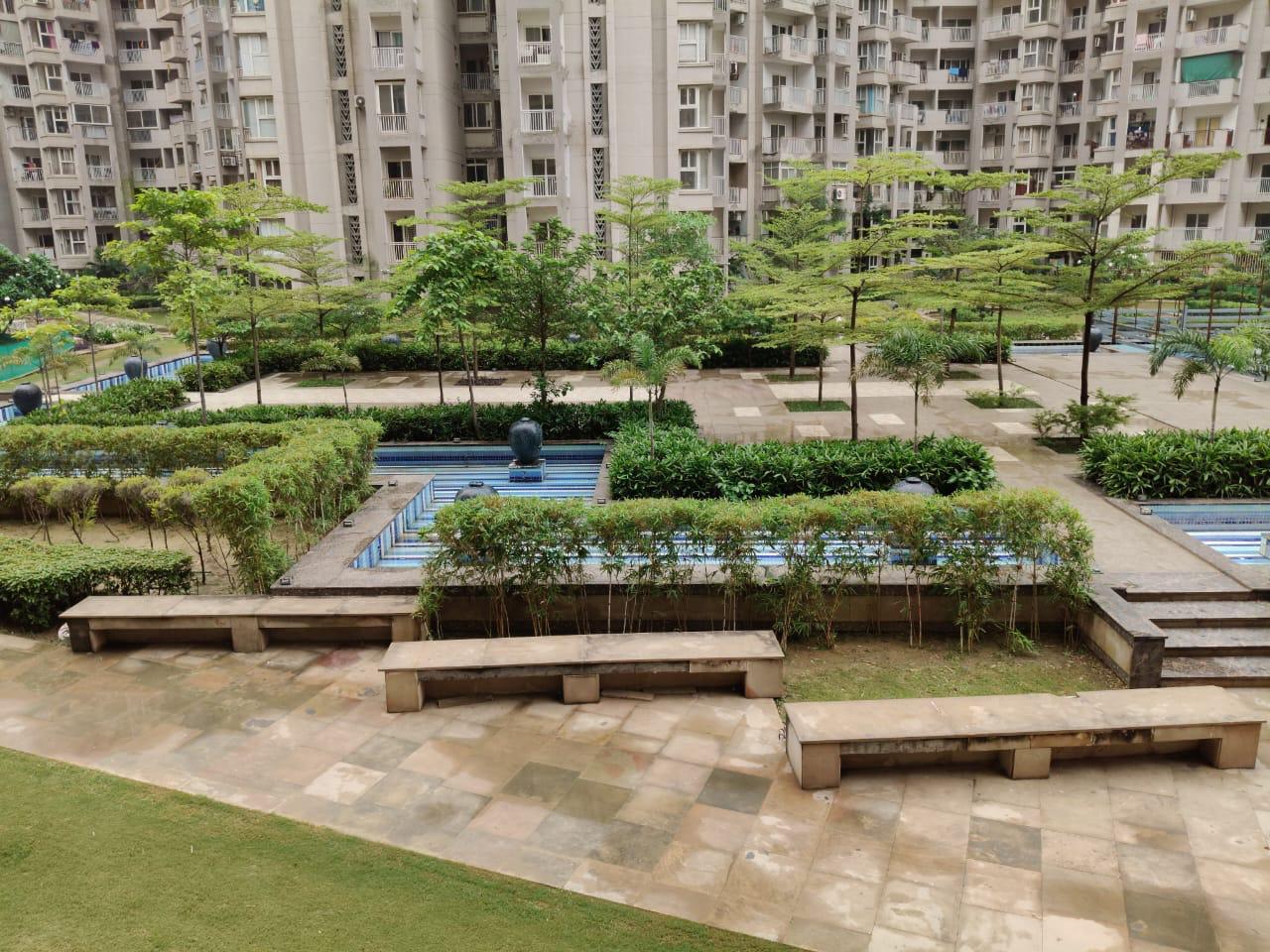 Shree Radha Sky Gardens